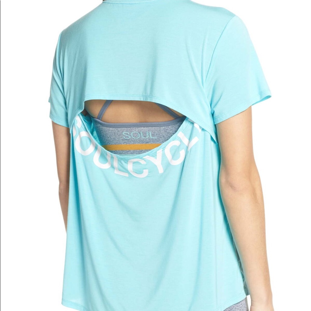 SoulCycle Back Keyhole Workout Top